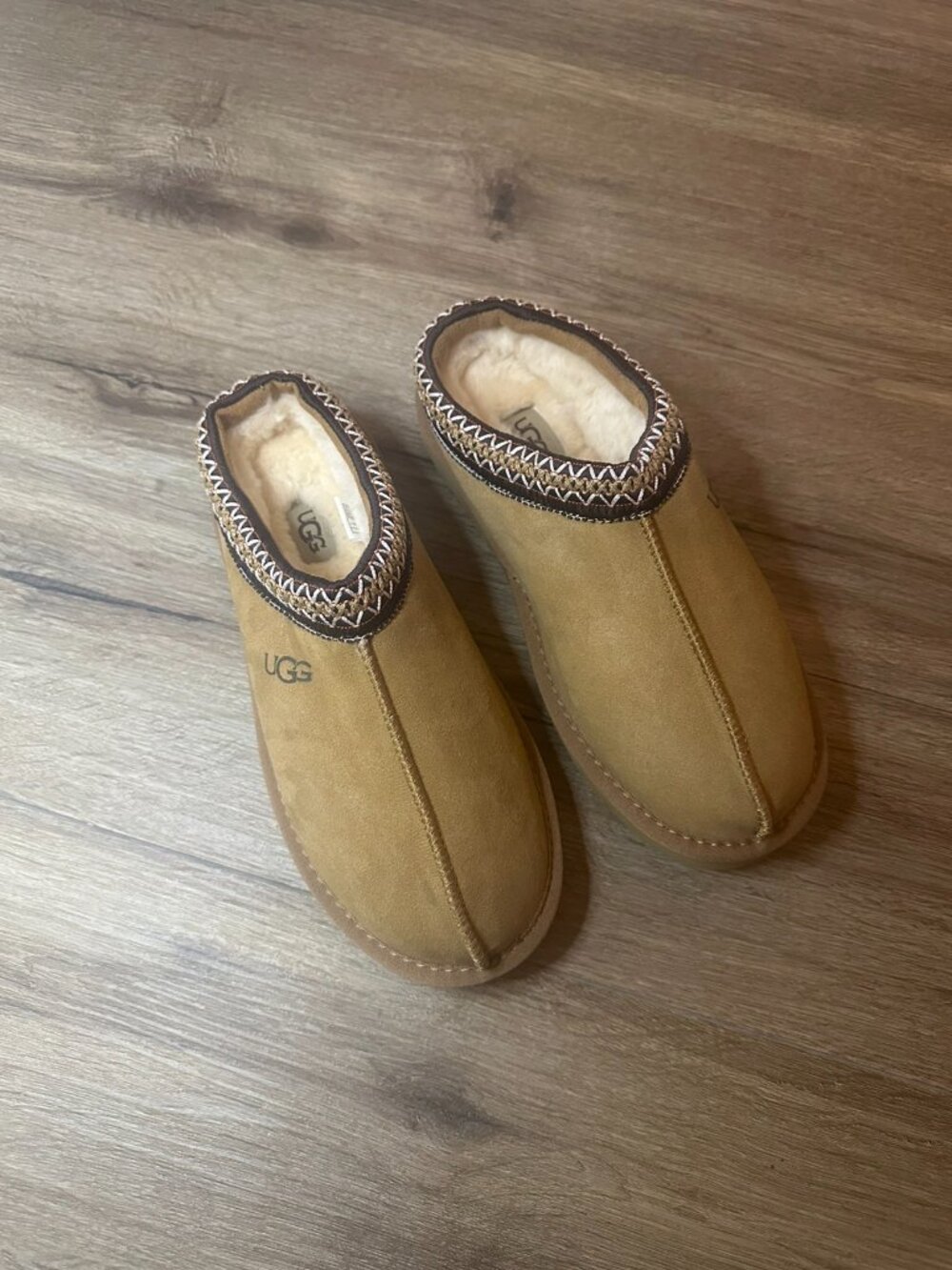 UGG Tasman Slippers